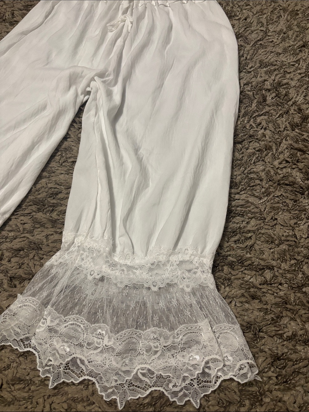 White Lace-Trim Wide Leg Bloomers - Picture 2 of 14